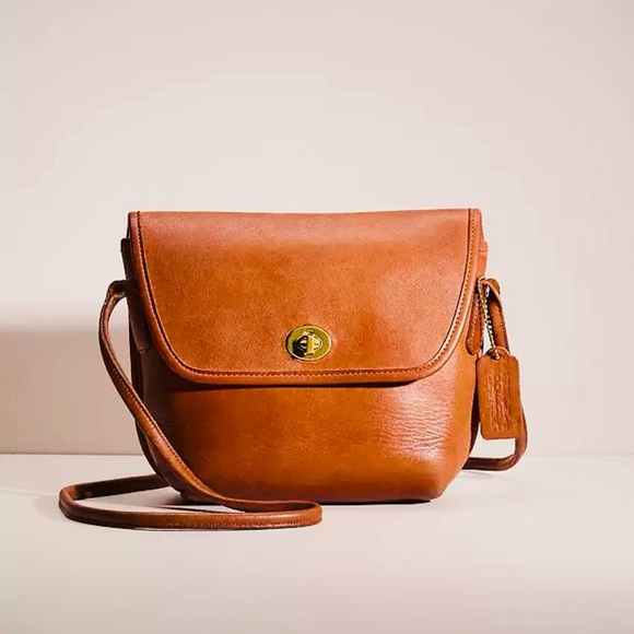 Coach Quincey British Tan Leather Vintage Crossbody Bag - Picture 1 of 13